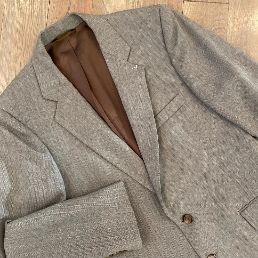 Pierre Balmain Mens Herringbone Paris Luxury Blazer Brown Sports Coat Si…